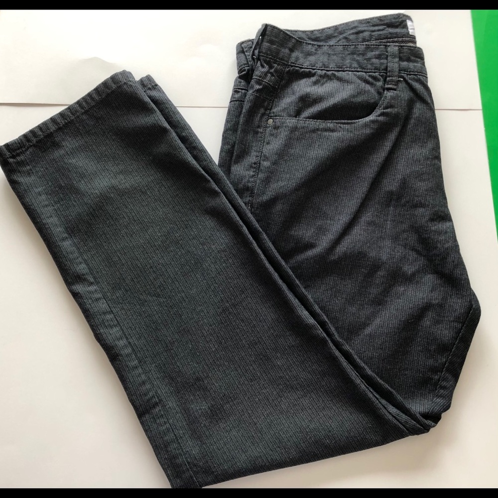 5/$25 Calvin Klein Pinstripe 34x30 Pants
